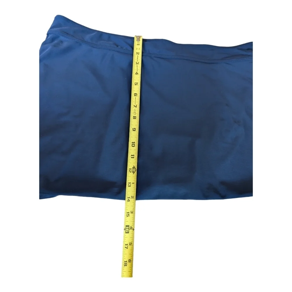 Mazu Swim Navy Swim Skirt with Attached Panty Size 24W EUC